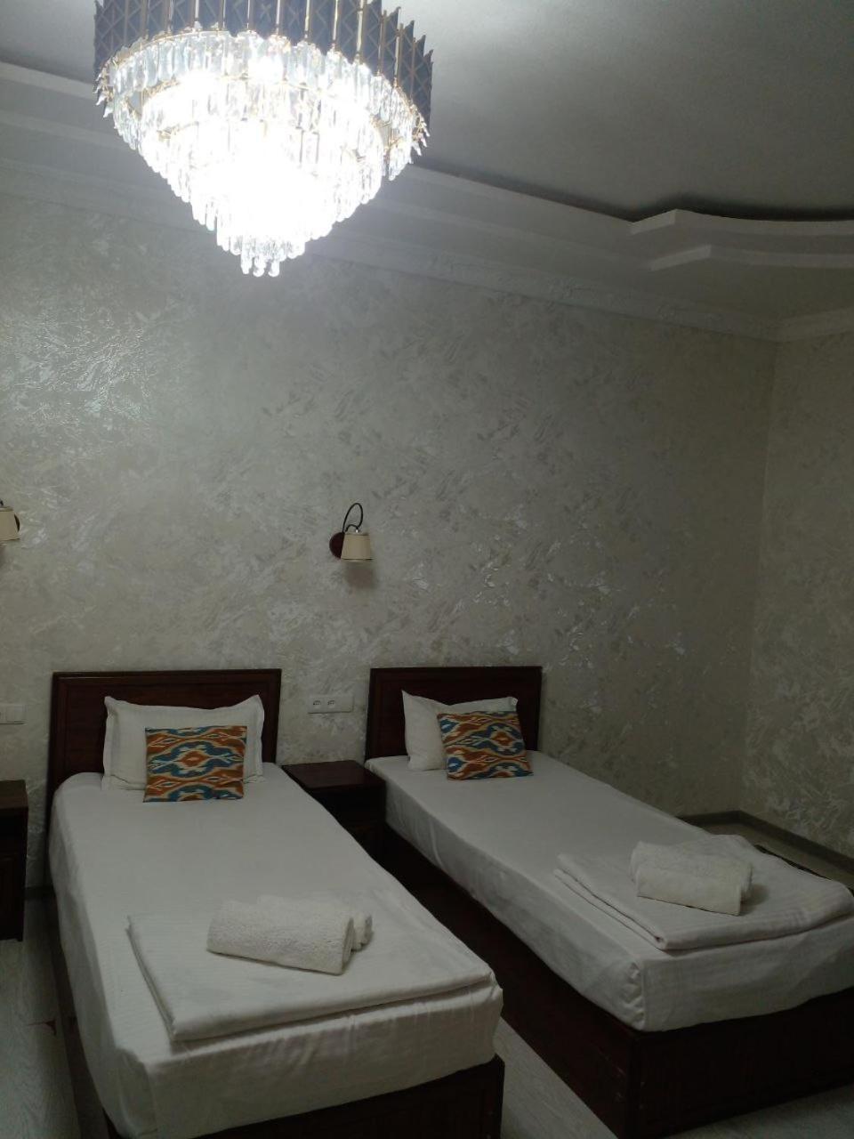Hotel Dilnura Samarkand Buitenkant foto