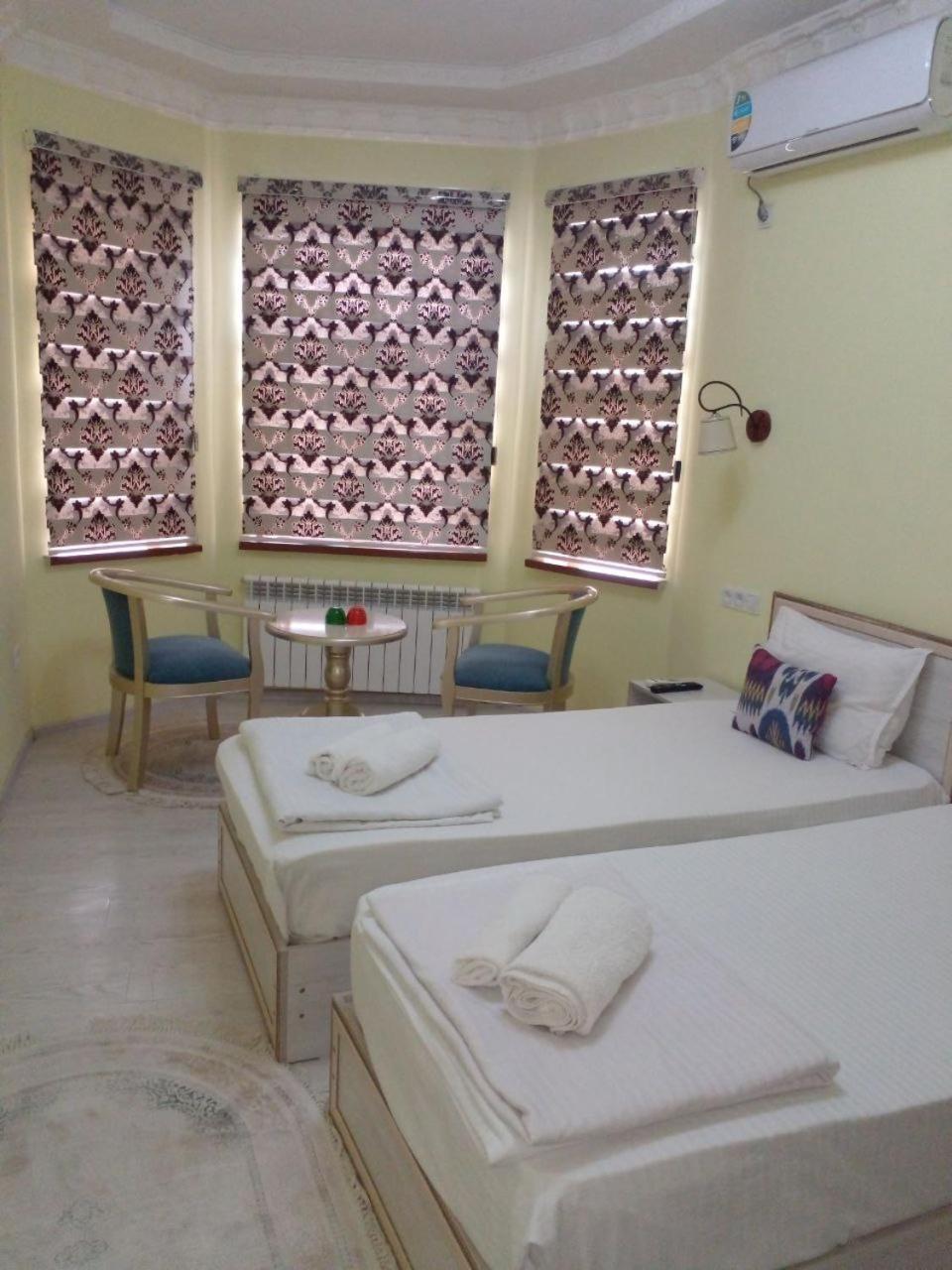 Hotel Dilnura Samarkand Buitenkant foto